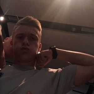 Meet your Posher, Evan